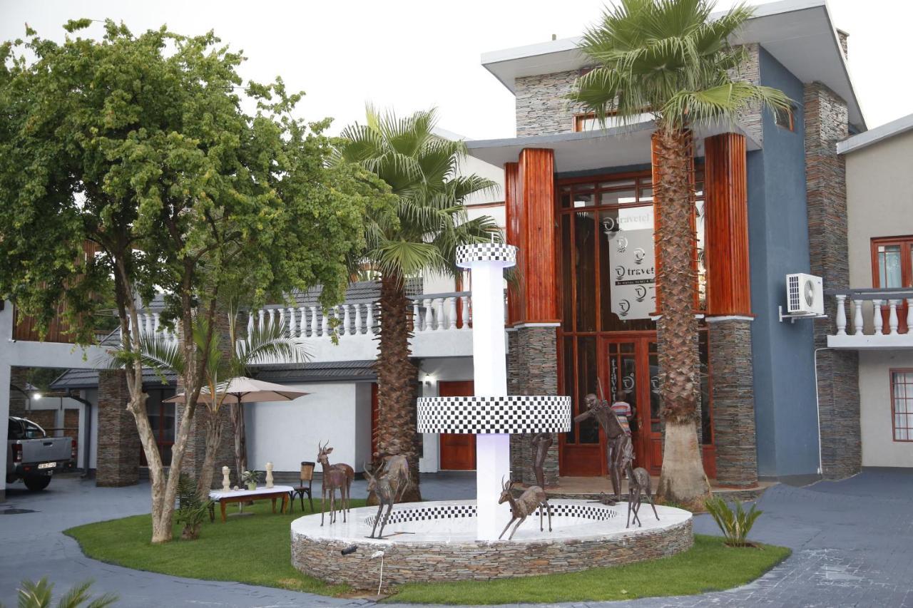 Travetel Or Tambo Airport Hotell Kempton Park Eksteriør bilde